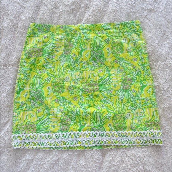Lilly Pulitzer Vibrant Green and Yellow Pencil Skirt - Picture 1 of 4